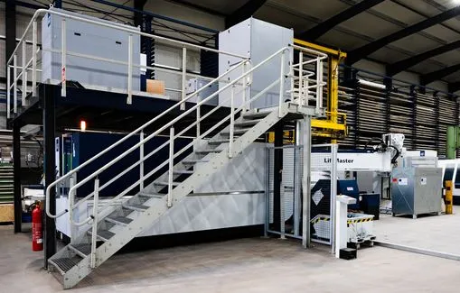 TruLaser 5030 Fiber + LiftMaster 8KW